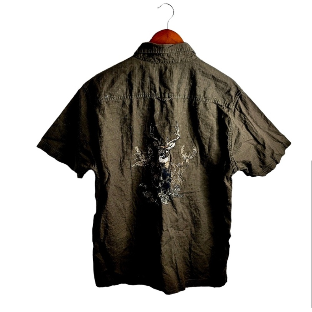 Guided Series Wildlife Embroidered Button Down Shirt. Perfect!